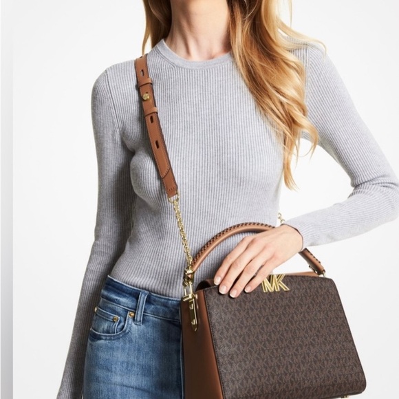 Michael Kors Karlie - Picture 8 of 14